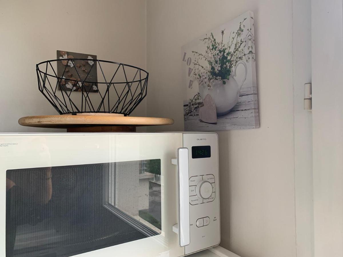 Votre Sejour Cosy A Frejus! Apartment Екстериор снимка